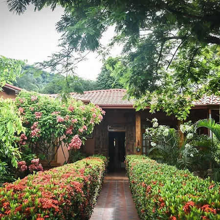Casa Cora Bed And Breakfast
