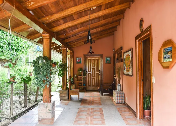 Bed and breakfast Casa Cora Carmona